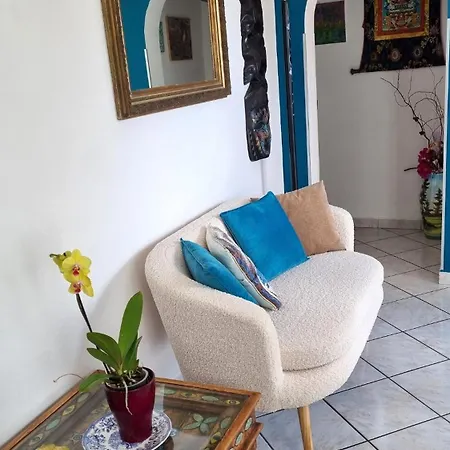 Maisonclaire דירה *